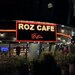 Roz Cafe Bistro Pipera angajeaza personal vase/curatenie.